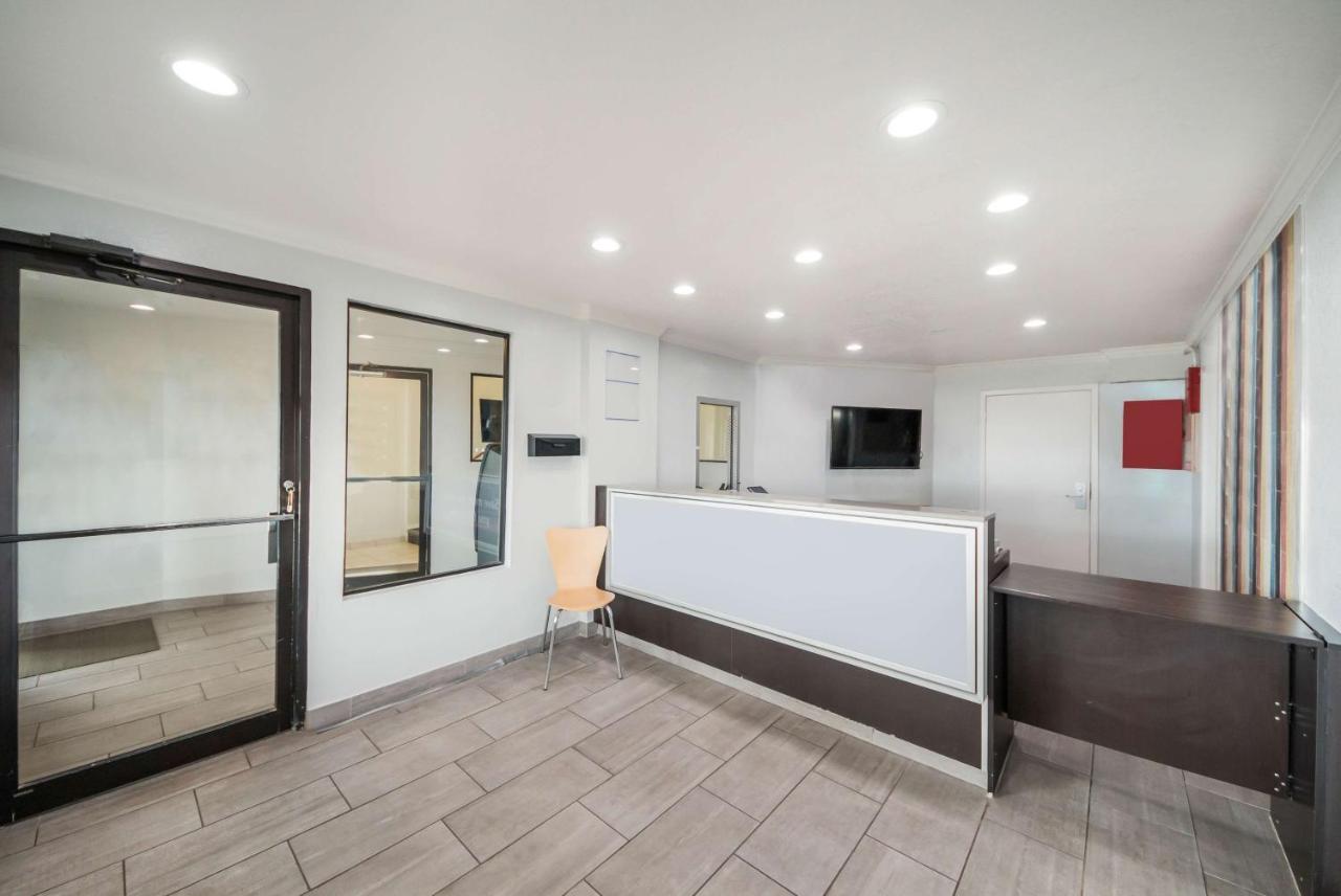 Studio 6 Laredo, Tx - North I-35 Экстерьер фото